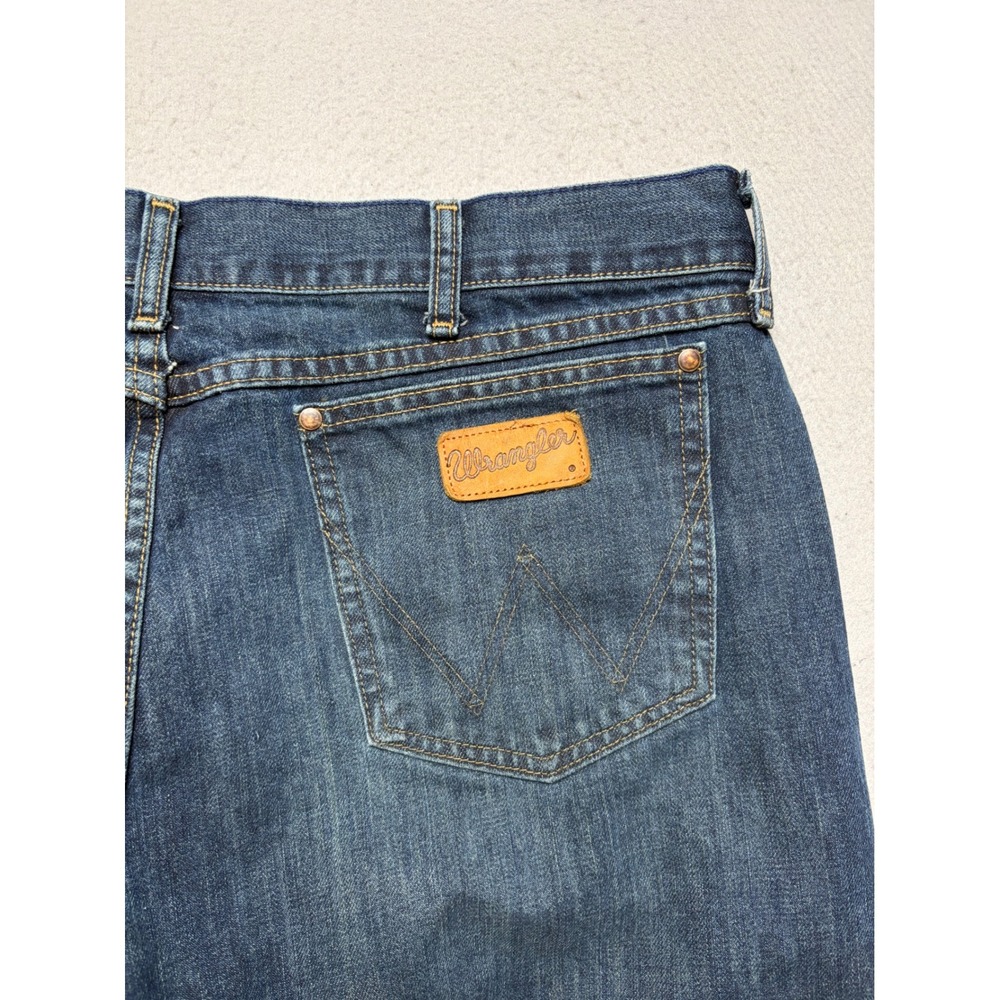 Wrangler Jeans Mens 38x32 Blue Retro Slim Boot 1077MWZRW Western Denim Pants - Picture 5 of 12